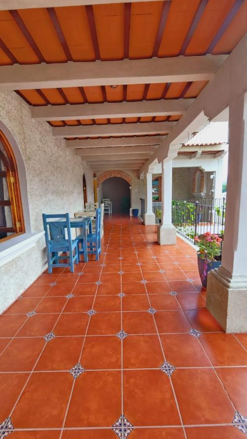 Отель Casa Miranda Антигуа-Гватемала Экстерьер фото